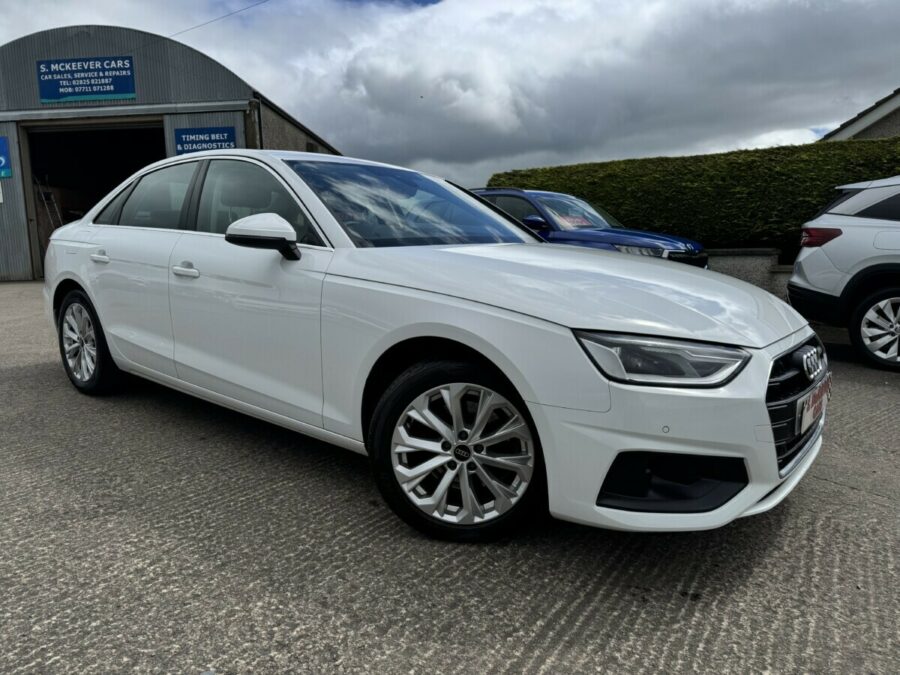 AUDI A4 35 TDI TECHNIK S-TRONIC