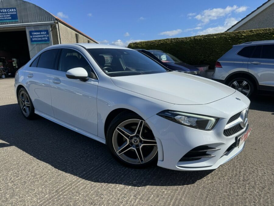 MERCEDES BENZ A-CLASS A200 d AMG LINE AUTO