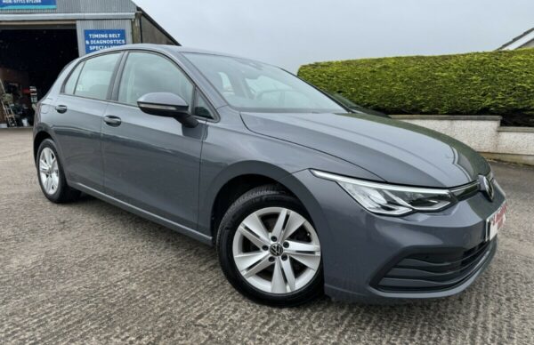 VOLKSWAGEN GOLF LIFE 2.0 TDI DSG