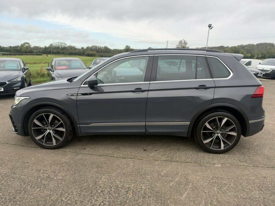 VOLKSWAGEN TIGUAN R-LINE 4MOTION DSG 2.0TDI | Sean McKeever Cars